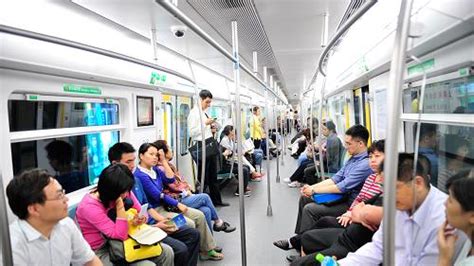 目前可以乘坐的北京地铁都有哪些线路啊？票价都是多少钱啊？-