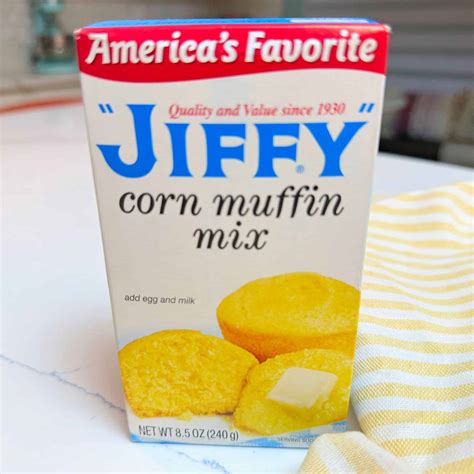 Soul Food Cornbread Dressing With Jiffy Cornbread Mix - The Soul Food Pot