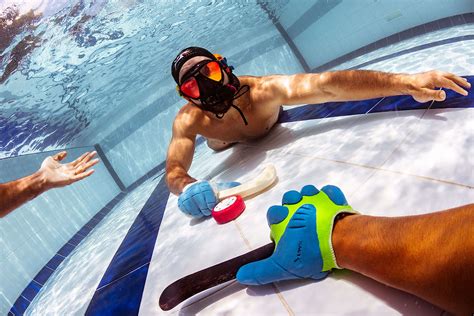 Underwater Hockey 的图像结果