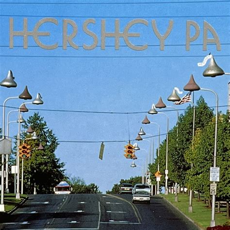 Vintage Hershey, PA Hershey Kisses Street Lights Postcard Unposted 6 x ...