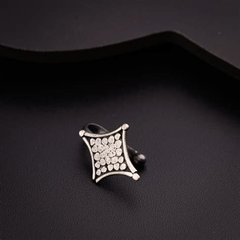 Buy Hammered Silver Diamond Shaped Nosepin - House of Aadyaa