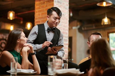 Waiter 的图像结果