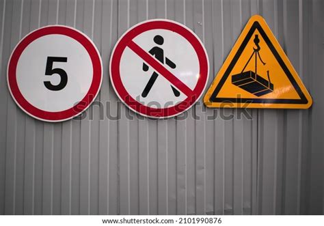 Prohibited Sign 的图像结果