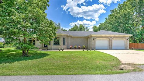 409 Detroit St NE, Gravette, AR 72736 | Homes.com