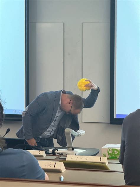 Michael Small on LinkedIn: The hairy ball theorem 🥥, tokamaks 🍩 and differential geometry 📐 in the…