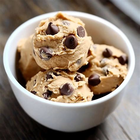 Greek Yogurt Cookie Dough – A Healthy No-Bake Treat