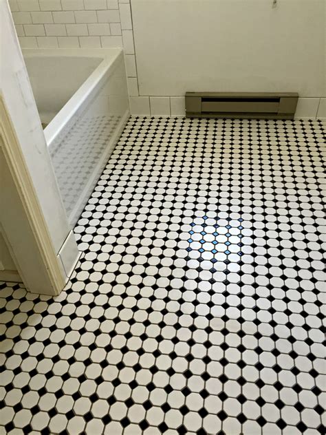Bathroom Floor: Daltile Octagon & Dot Mosaic w/ Black Dot. Bath Walls ...