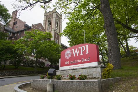Grant & Levine on WPI Fall 2021 Dean's List - Framingham Source