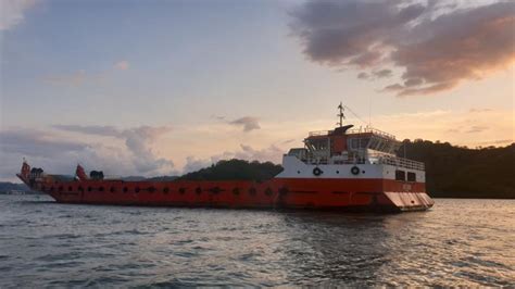 AYU 208, Landing Craft - Details and current position - IMO 9899820 ...
