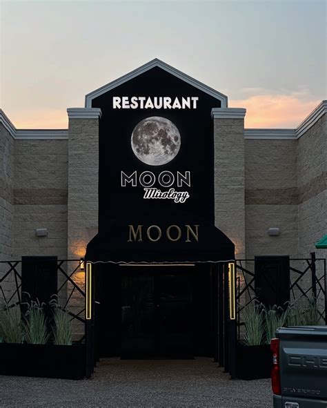 Moon Restaurant + Mixology (@moonrestaurantmixology) • Instagram photos ...