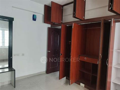 ENCLAVE MMDA Colony Police Station Rent - WITHOUT BROKERAGE Semi ...