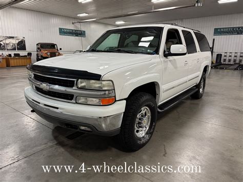 2001 Chevrolet Suburban | 4-Wheel Classics/Classic Car, Truck, and SUV ...