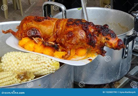 Guinea Pigs Cooked on Grill, Ecuador Stock Photo - Image of animal, south: 152082790