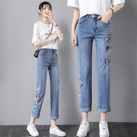 Floral Embroidered Denim Jeans – Elegant & Trendy – Wildswest