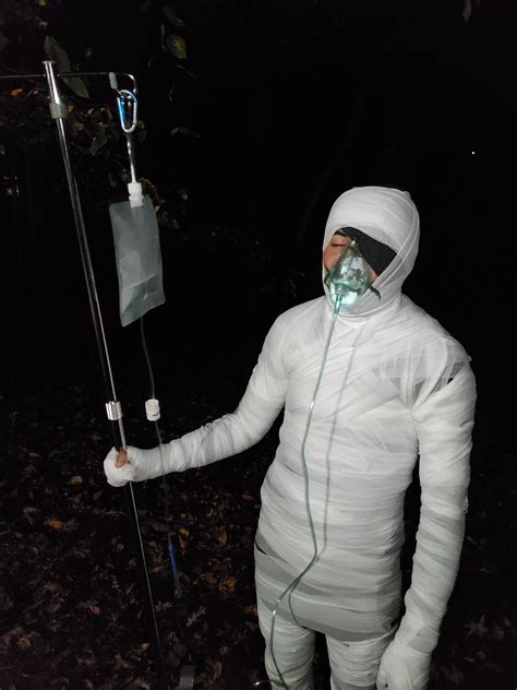 I was born with glass bones and paper skin : r/spongebob