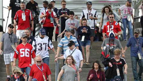 Super Bowl sets single-event high for StubHub