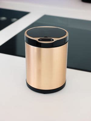 Buy UMAI Automatic Sensor Dustbin 8L, Gold Online