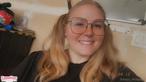 hney.bees aka sleepy_hneybee Nude Leaks OnlyFans - Fapellas