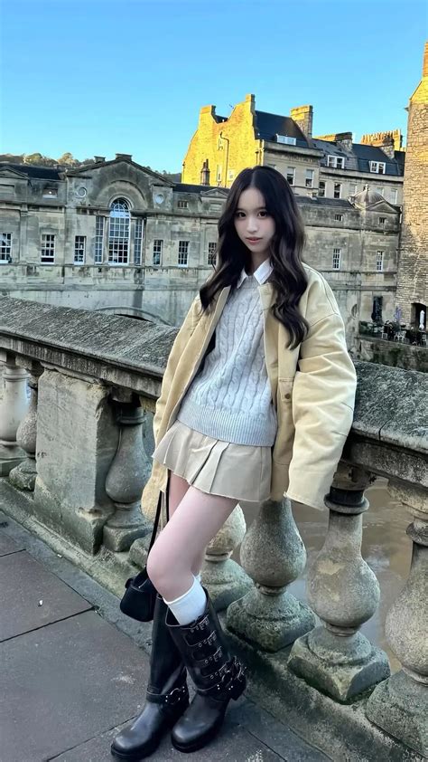 Pin by 📍🍉🌱 🅰👢⭕📧 on Asian Women s in 2025 | Europe outfits, Casual style outfits, Japan outfits