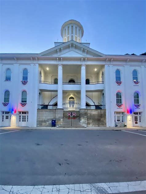 Meigs County Courthouse, 2nd Street and Court Street, Pome… | Flickr