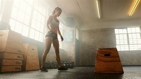 Step Box Exercises - A Whole Body Workout In Minutes