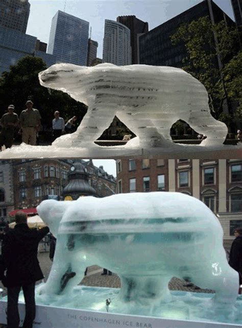中华自然科学网 英雕塑家展北极熊冰雕 提醒关注气候暖化
