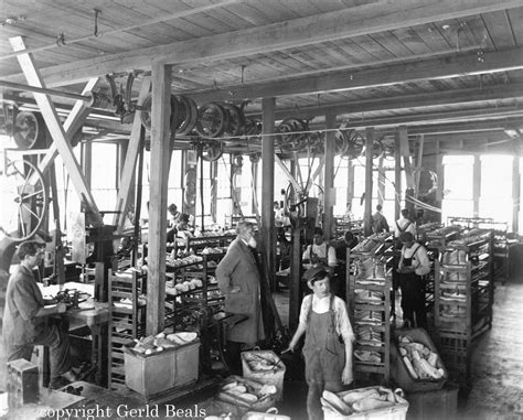 Manufacturing Civil War 的图像结果