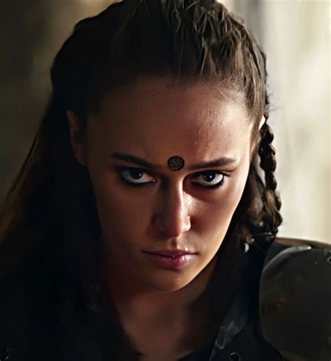 Lexa Kom trikru season 2 | The 100 show, The 100 characters, Lexa the 100