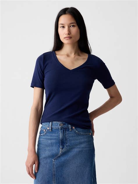 Modern V-Neck T-Shirt | Gap