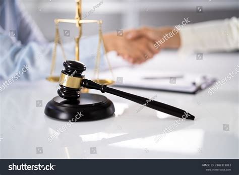 Civil Law Handshake Wallpaper 的图像结果