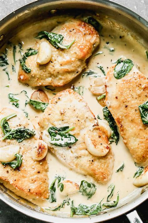 Creamy Garlic Chicken Recipe - Easy Chicken Recipes