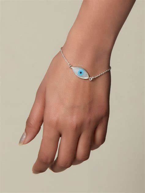 Buy White Red Handcrafted Evil Eye Silver Bracelet | KAJE207/KAJE2 ...