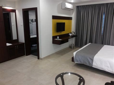 KIIT RESIDENCY (Bhubaneswar, Odisha) - Apartment Reviews & Photos ...
