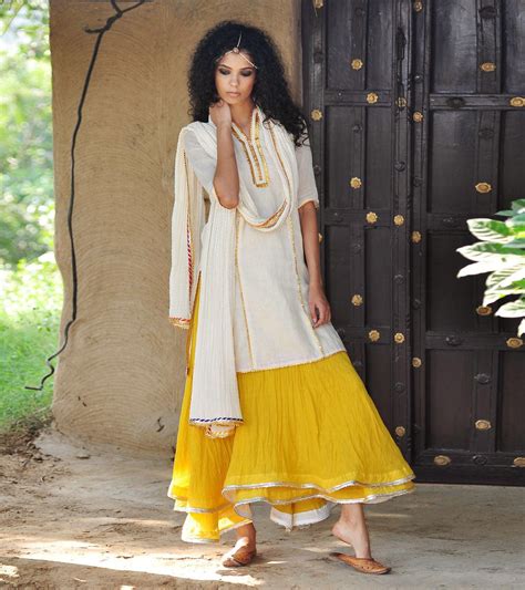 MUSTARD AND IVORY GHAGRA KURTI SET - Khara Kapas