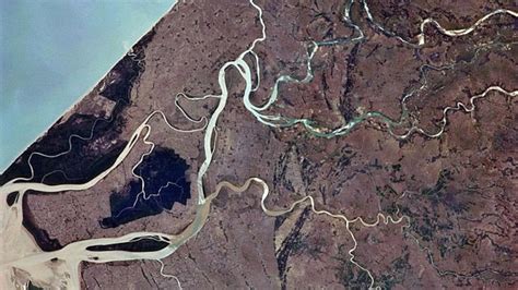 India is home to fastest-sinking river deltas, study shows. What it ...