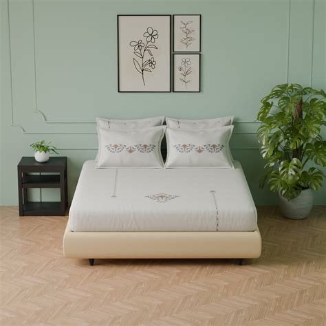 Buy SPACES Luxury Cotton 350TC Printed 5Pcs Super King Bedsheet Set ...