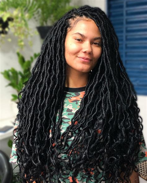 30 Faux Locs Styles to Discover Your Next Trending Hairstyle in 2026