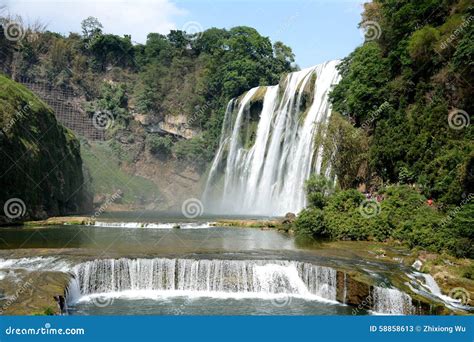 Huang Guoshu Waterfall stock image. Image of asia, nature - 58858613