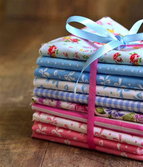 Textile Dyes Manufacturer, Textile Dyes Exporter in India – Dev Colours