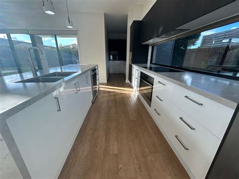 16 Verdell Street, Bairnsdale VIC 3875 - House For Rent | Domain