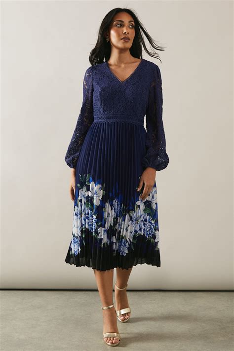 Dresses | Petite Occasion Ombre Floral Pleated Midi Dress | Wallis