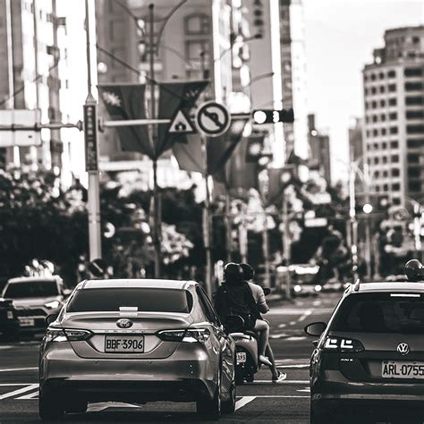 Download wallpaper street, Taipei, black&White, section city in ...