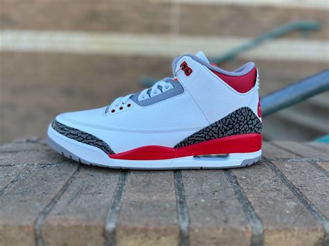 2022 Air Jordan 3 Retro "Fire Red" | [Detailed Review] | The Retro Insider