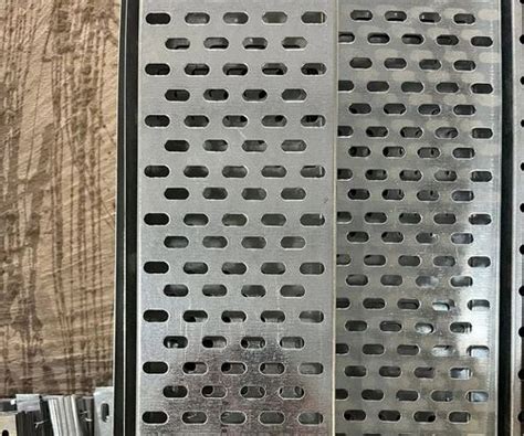 Galvanized Cable Tray - Stainless Steel Galvanized Tray Manufacturer ...