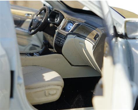 Original factory authentic 1:18 GAC GS8 Trumpchi 2016 off-road vehicle ...