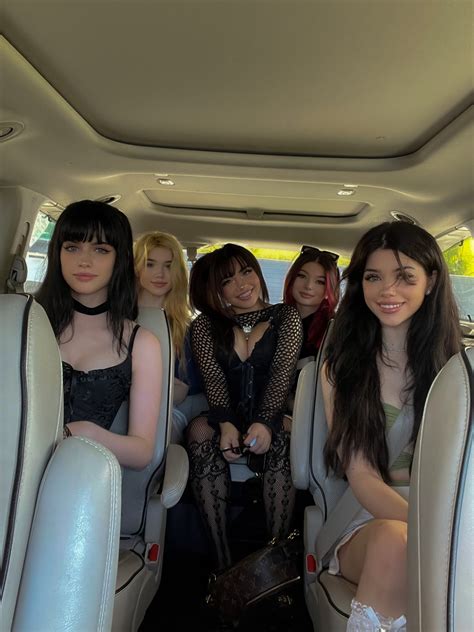 Angelicatlol Soogz1 Valkcy Cupkatez Emmyuh in car "ur least fav twitter girls" | E-Girls In a ...
