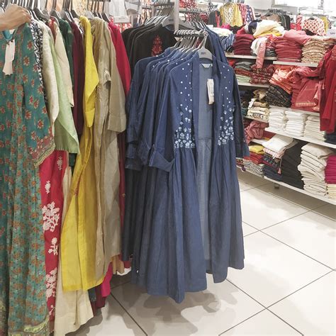 Forum Vijaya Mall: Guide To Shopping, Activities & Restaurants