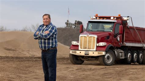 Supreme Court, qualified immunity shouldn't protect police wannabes