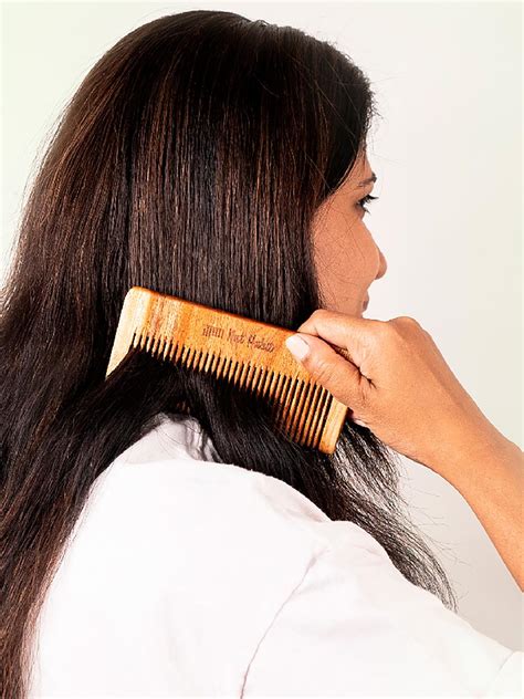Fine Tooth Kacchi Neem Styling Comb