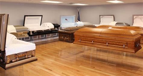 MABERRY FUNERAL HOME - Updated January 2026 - 52 Photos - 367 S Locust ...